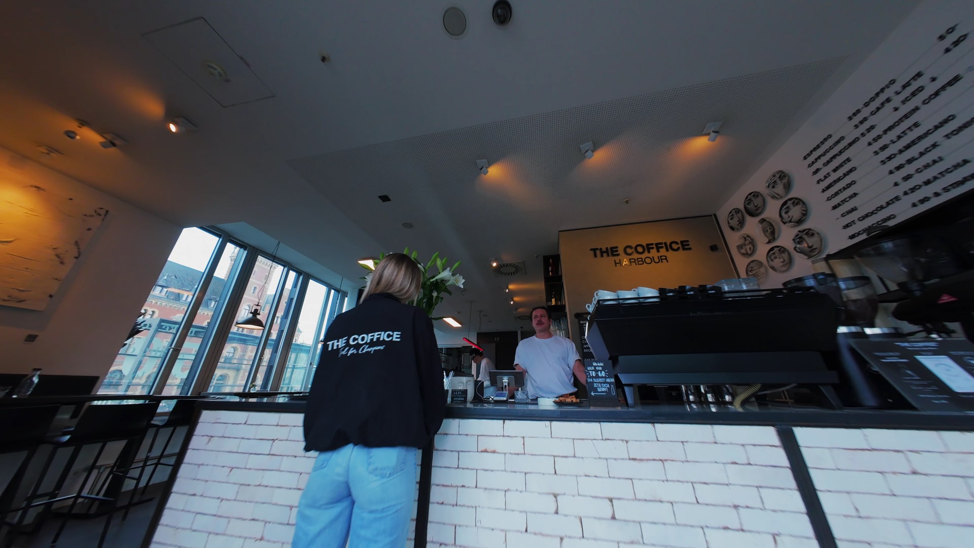 THE COFFICE, Außenaufnahmen